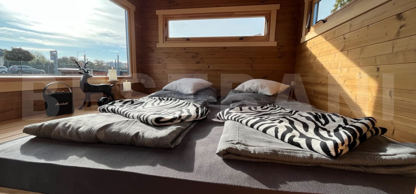 купить баню под ключ EGOIST комната отдыха с большой кроватью цена Беларусь